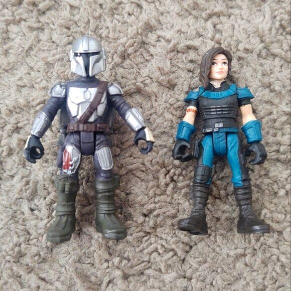 Star Wars Mission Fleet The Mandalorian  & Cara Dune Figure 2.5 Inch PRE-OWNED - Picture 1 of 2